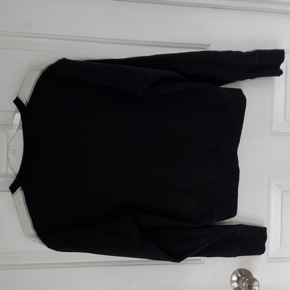 Champion Heritage Crop Fleece Crew Satin Stitch Logo Lined Sleeves Black White - Picture 7 of 8